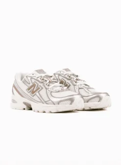 740 Sea Salt Arid Stone Silver Metallic U740MU2 14 740 Sea Salt Arid Stone Silver Metallic U740MU2 -Grail Shop image 1173