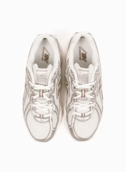 740 Sea Salt Arid Stone Silver Metallic U740MU2 17 740 Sea Salt Arid Stone Silver Metallic U740MU2 -Grail Shop image 1176