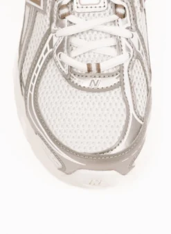 740 Sea Salt Arid Stone Silver Metallic U740MU2 19 740 Sea Salt Arid Stone Silver Metallic U740MU2 -Grail Shop image 1178