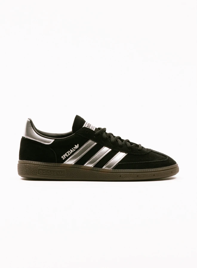 Adidas Originals Handball Spezial – Core Black / Silver Metallic / Gum5 1 Adidas Originals Handball Spezial – Core Black / Silver Metallic / Gum5