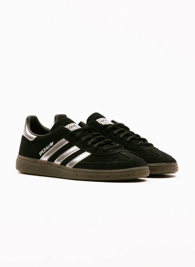 Adidas Originals Handball Spezial – Core Black / Silver Metallic / Gum5 4 Adidas Originals Handball Spezial – Core Black / Silver Metallic / Gum5 - Image 4